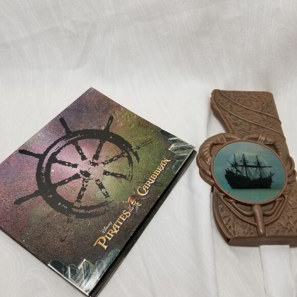 Disney Parks Pirates of the Caribbean Lot Johnny Depp Bundle Keychain Bracelet - Picture 6 of 11